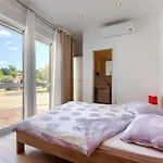Апартаменты Mir By Interhome *