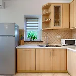 Mir By Interhome Vosteni