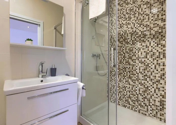 Mir By Interhome Vosteni